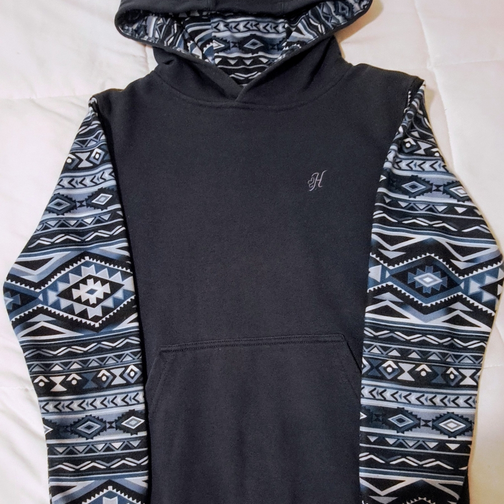 Hooey Black Hoodie with Geometric Patterned Sleeves